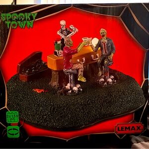 Lemax Spooky Town- Coffin Bar